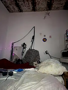 Alicbranca online show from 11/30/25, 04:44