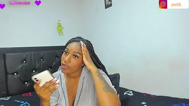 Snapshot of Brandiibrow chatting on 01/09/25, 11:34 Brandiibrow online show from 01/09/25, 11:34