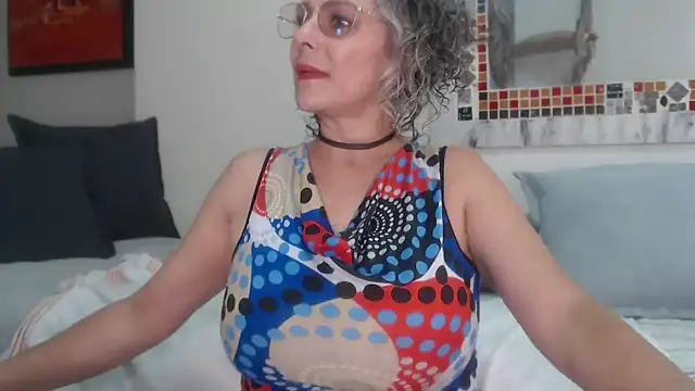 Pinkboobie online show from 09/19/25, 03:02