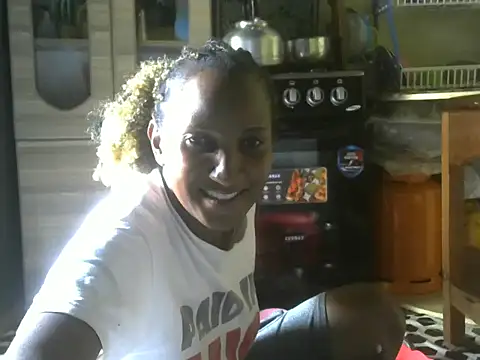 Snapshot of Athena_2019 chatting on 06/15/26, 08:16 Athena 2019 online show from 06/15/26, 08:16
