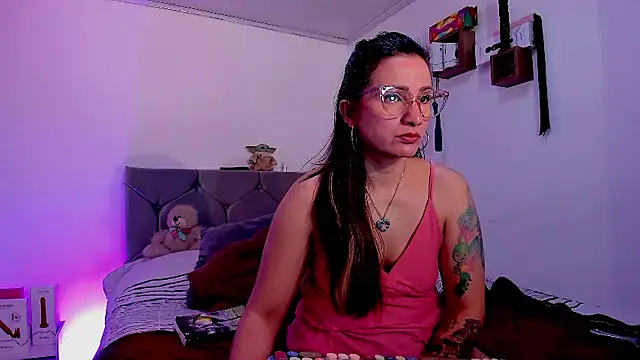 vanessabrown  online show from 01/14/26, 05:18