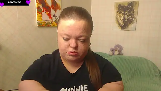 Janiffer MiMi online show from 10/30/25, 07:58