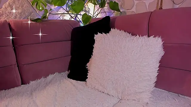 glamour kitten online show from 02/19/26, 05:31