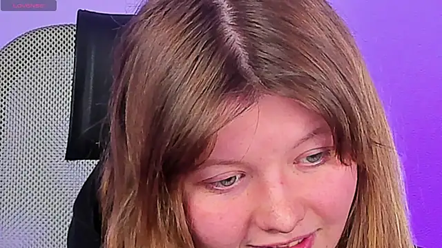 Vivian cutie online show from 02/26/25, 03:41