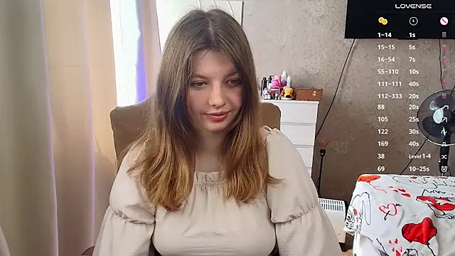 Vivian cutie online show from 05/31/26, 12:45