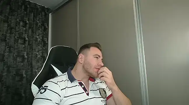 Thori92 online show from 01/26/25, 06:06