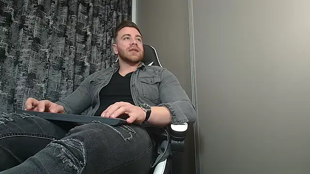Thori92 online show from 02/14/25, 05:25