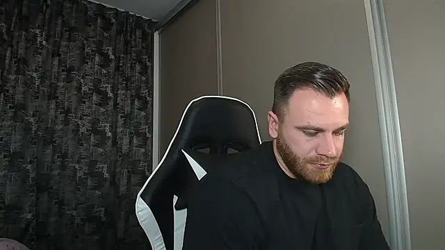 Thori92 online show from 03/04/25, 08:38