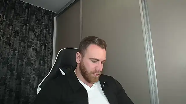 Thori92 online show from 03/12/25, 06:44
