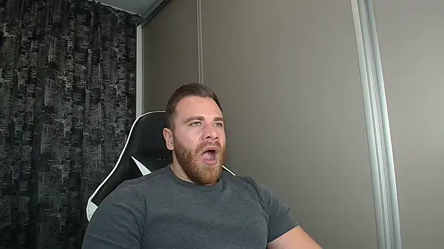 Thori92 online show from 11/02/25, 05:37