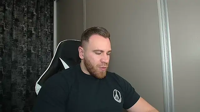 Thori92 online show from 01/18/26, 03:38