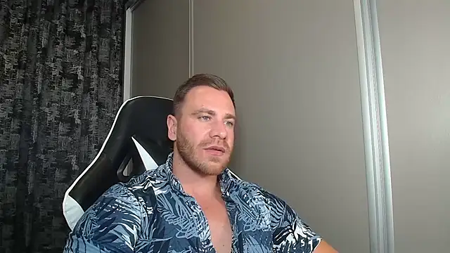 Thori92 online show from 07/12/26, 06:21