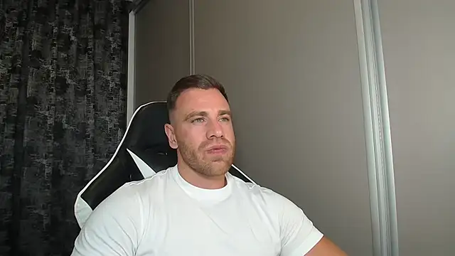 Thori92 online show from 07/18/26, 07:50
