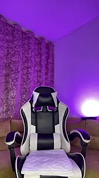 JacoboSwam online show from 11/19/25, 09:42