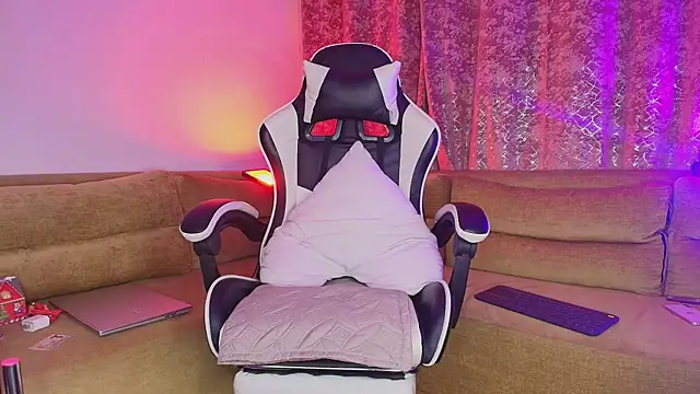 JacoboSwam online show from 12/16/25, 09:36