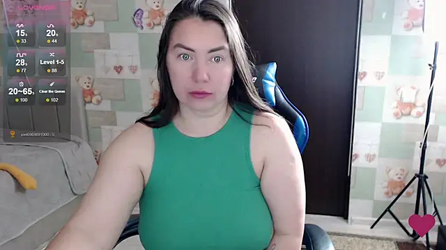 Snapshot of Korolek12 chatting on 05/27/26, 02:30 Korolek12 online show from 05/27/26, 02:30