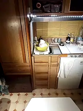 Snapshot of Salome93 chatting on 11/02/25, 10:56 Salome93 online show from 11/02/25, 10:56