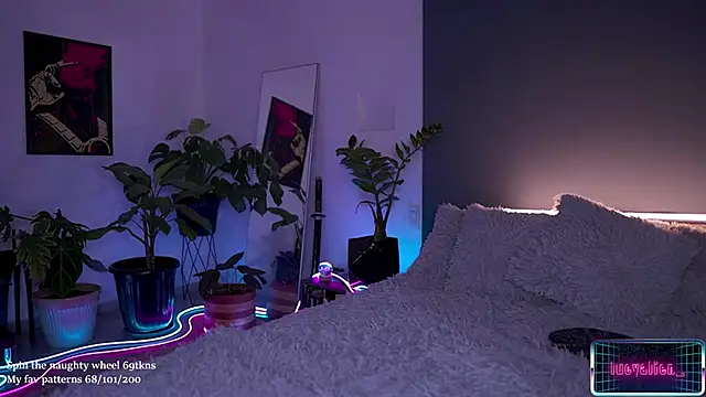 LucyAllenX online show from 11/27/25, 03:58