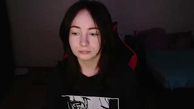 Laralianna online show from 11/20/25, 02:23