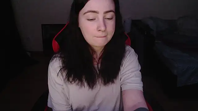 Laralianna online show from 02/06/26, 07:50