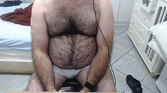 Snapshot of MysterBearMG chatting on 07/15/26, 12:38 MysterBearMG online show from 07/15/26, 12:38