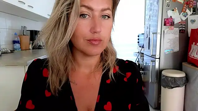 TessToy online show from 05/27/26, 12:24