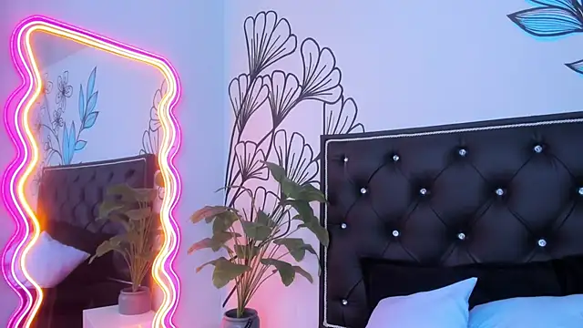 Sweet Ariadna  online show from 01/05/26, 05:27