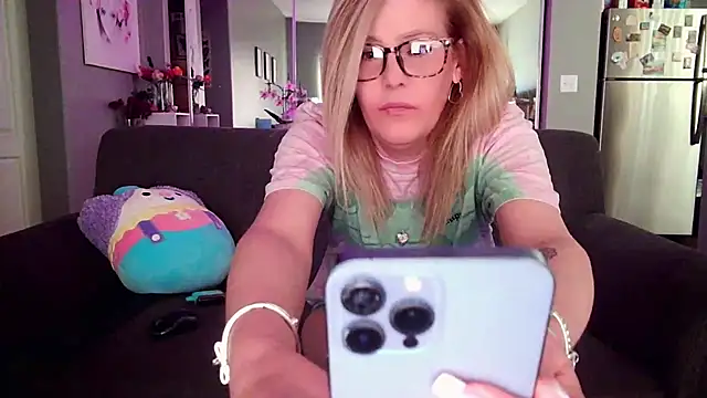 Lexi Shocker online show from 03/17/25, 08:19