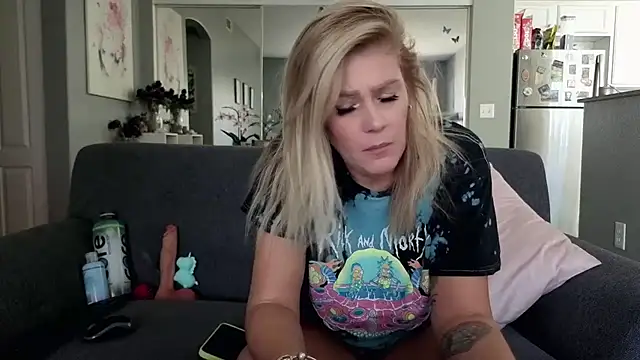 Lexi Shocker online show from 09/16/25, 05:25