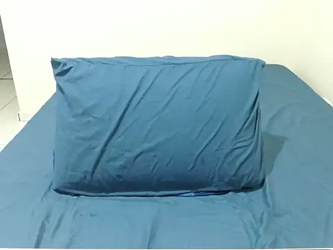 vaholiver online show from 03/26/26, 10:04