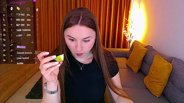  Mia Adams online show from 01/22/25, 09:57