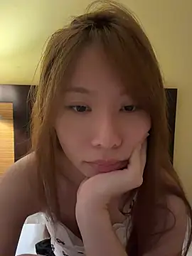 Luna520 online show from 07/17/26, 12:45