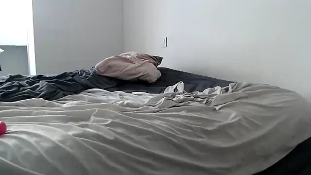 Snapshot of sweeti_Em chatting on 05/01/26, 08:41 sweeti Em online show from 05/01/26, 08:41