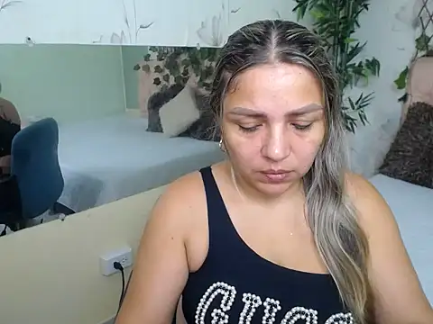 cum bigass online show from 04/21/26, 12:22
