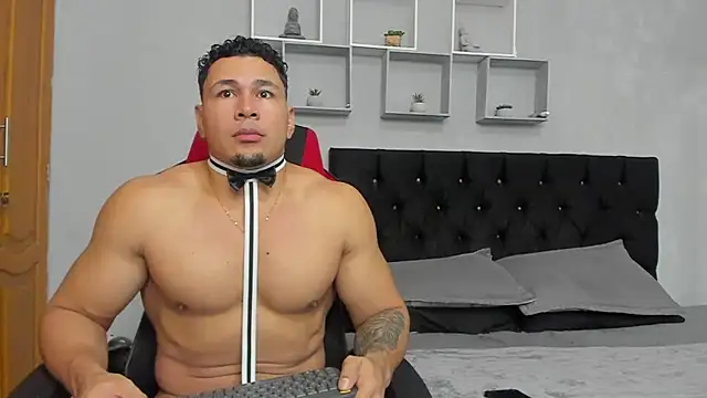 tyler hank01 online show from 06/01/26, 11:17
