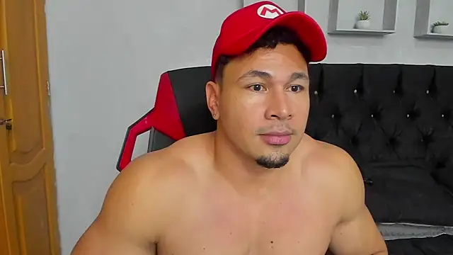 tyler hank01 online show from 07/13/26, 05:16
