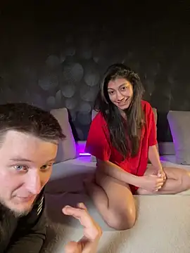 Snapshot of Kiscsillagg chatting on 01/25/25, 03:09 Kiscsillagg online show from 01/25/25, 03:09