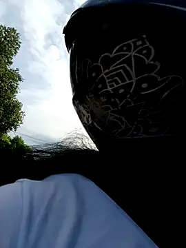 Monseratte21 online show from 12/14/25, 01:16