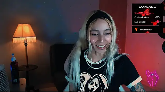 Saucy Jenn online show from 01/10/25, 05:26