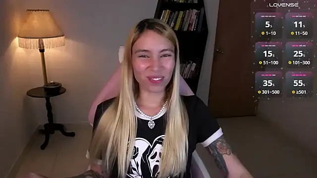 Saucy Jenn online show from 11/29/25, 02:25