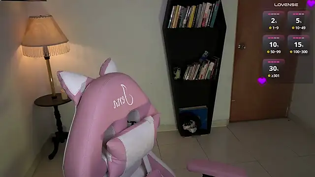 Saucy Jenn online show from 02/08/26, 02:48