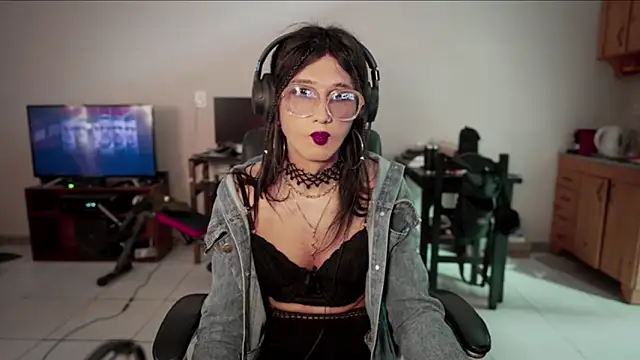 brenda nataliaok online show from 01/29/25, 04:15