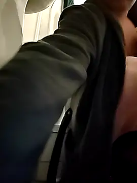 Snapshot of sile2000nou chatting on 02/28/26, 05:52 sile2000nou online show from 02/28/26, 05:52