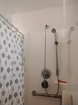 Snapshot of JGRisk chatting on 09/15/25, 03:34 JGRisk online show from 09/15/25, 03:34