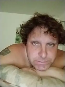 Snapshot of JGRisk chatting on 10/20/25, 06:30 JGRisk online show from 10/20/25, 06:30