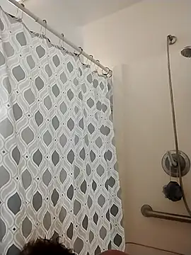 Snapshot of JGRisk chatting on 10/26/25, 12:44 JGRisk online show from 10/26/25, 12:44