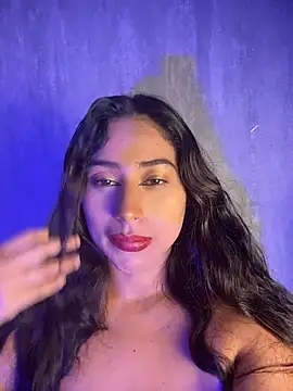 Valentinne z online show from 02/03/26, 06:40