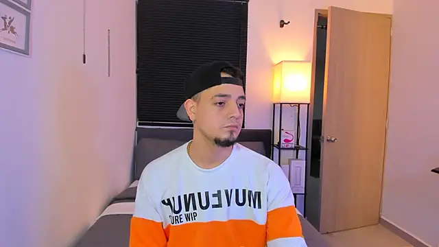 alejandro calderon1 online show from 04/16/26, 05:19