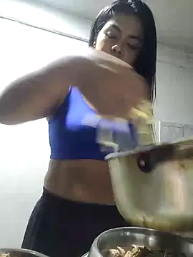 Snapshot of Hannah-grace chatting on 01/31/25, 12:51 Hannah-grace online show from 01/31/25, 12:51