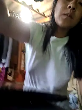 Snapshot of Hannah-grace chatting on 02/16/25, 11:49 Hannah-grace online show from 02/16/25, 11:49